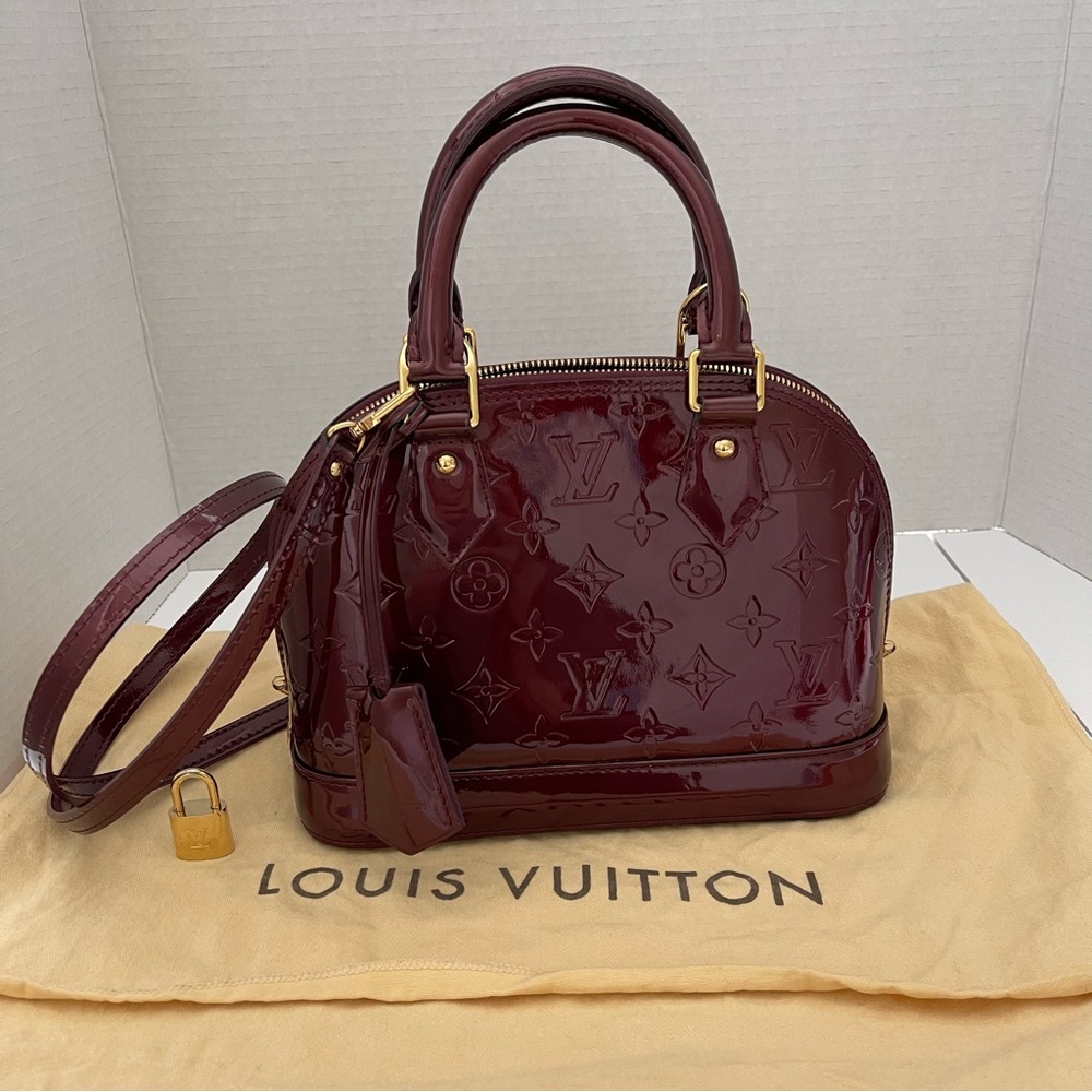 Louis Vuitton Alma BB Vernis Leather Burgundy Gold-Tone Hardware